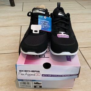 Sketchers Brand New